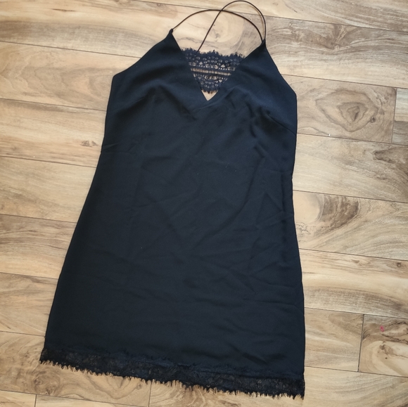 Little Black Dress - Picture 2 of 7